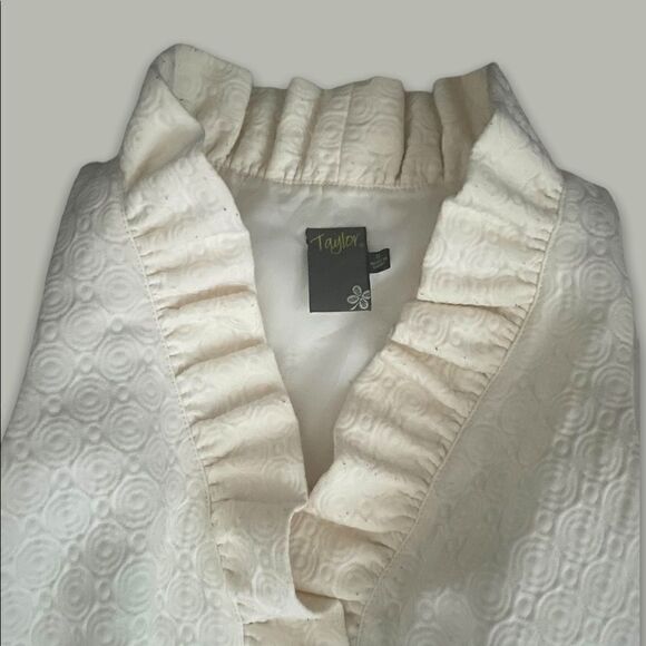 Just Taylor | Women’s Ruffle Neck Sheath Mini Dress size 8 In Winter White - Picture 2 of 5